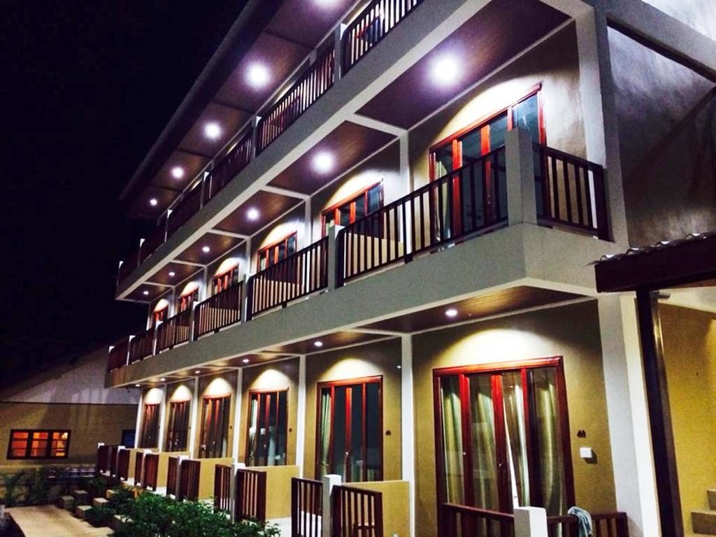 Au Aon Guesthouse Тау Экстерьер фото